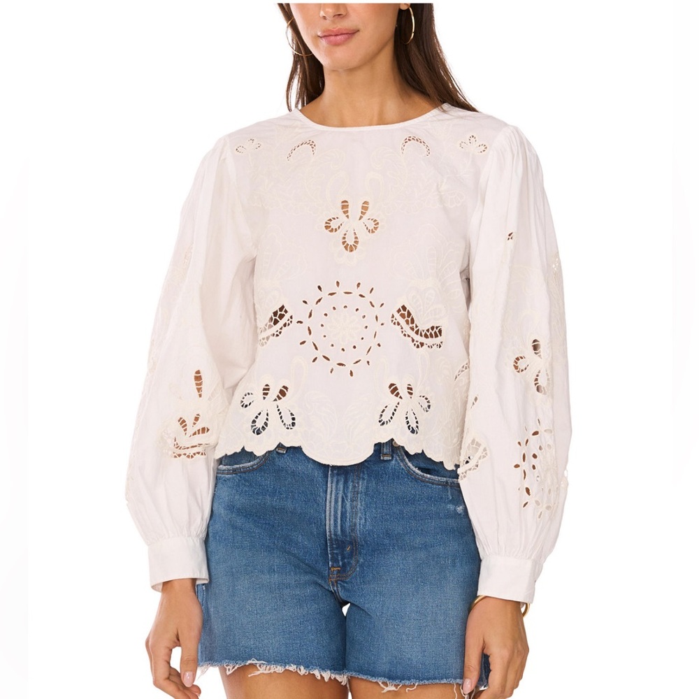 VINCE CAMUTO Women's Lattice-Trim Embroidered Top